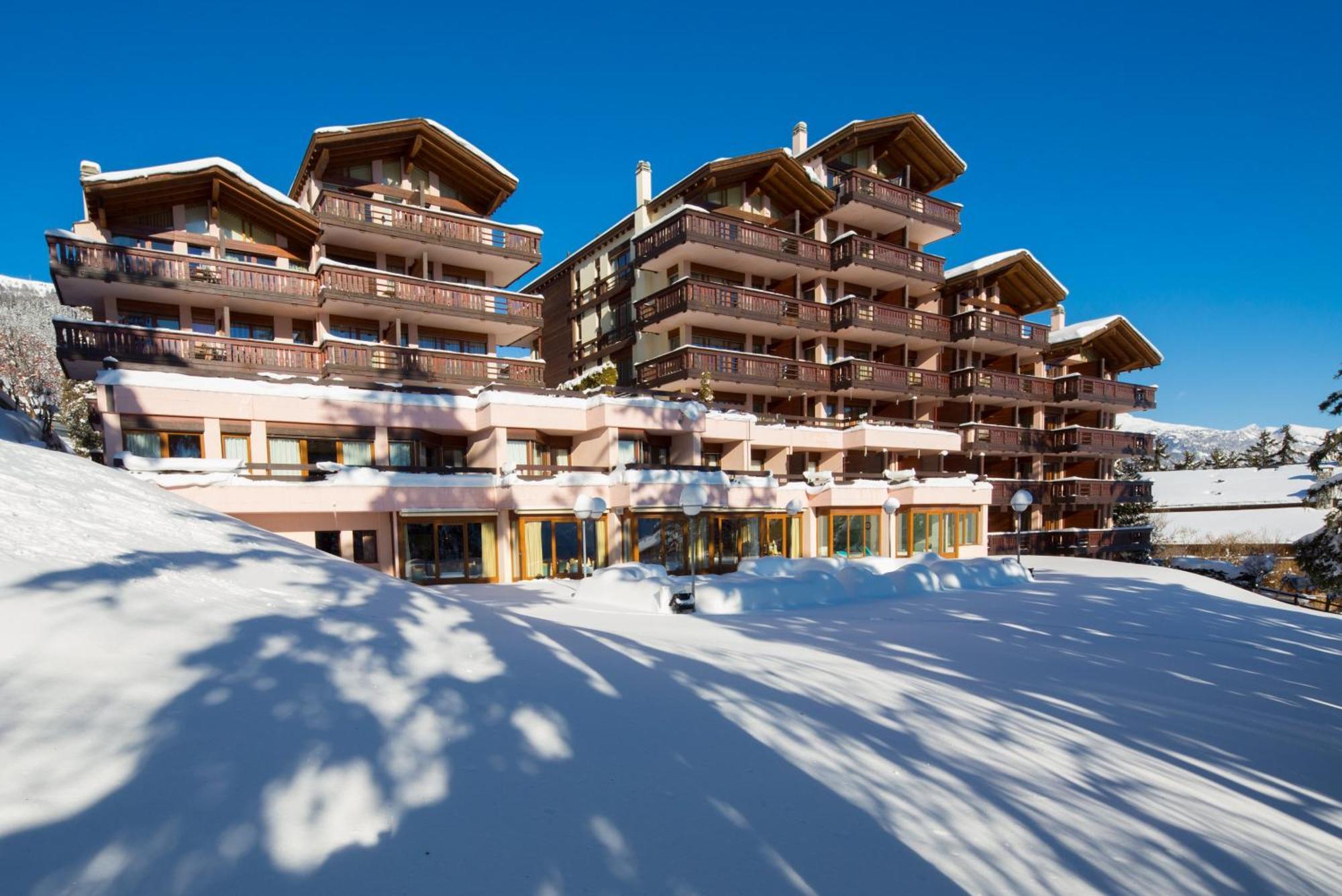 Aparthotel Helvetia Crans-Montana Luaran gambar